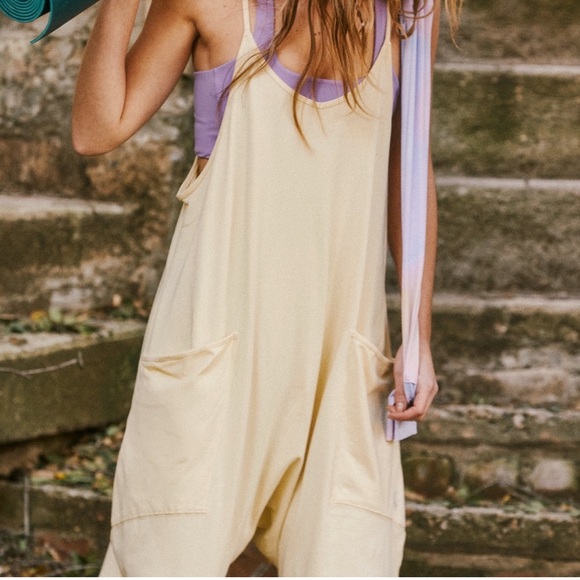 NWT Free People Movement Hot Shot - Picture 3 of 3